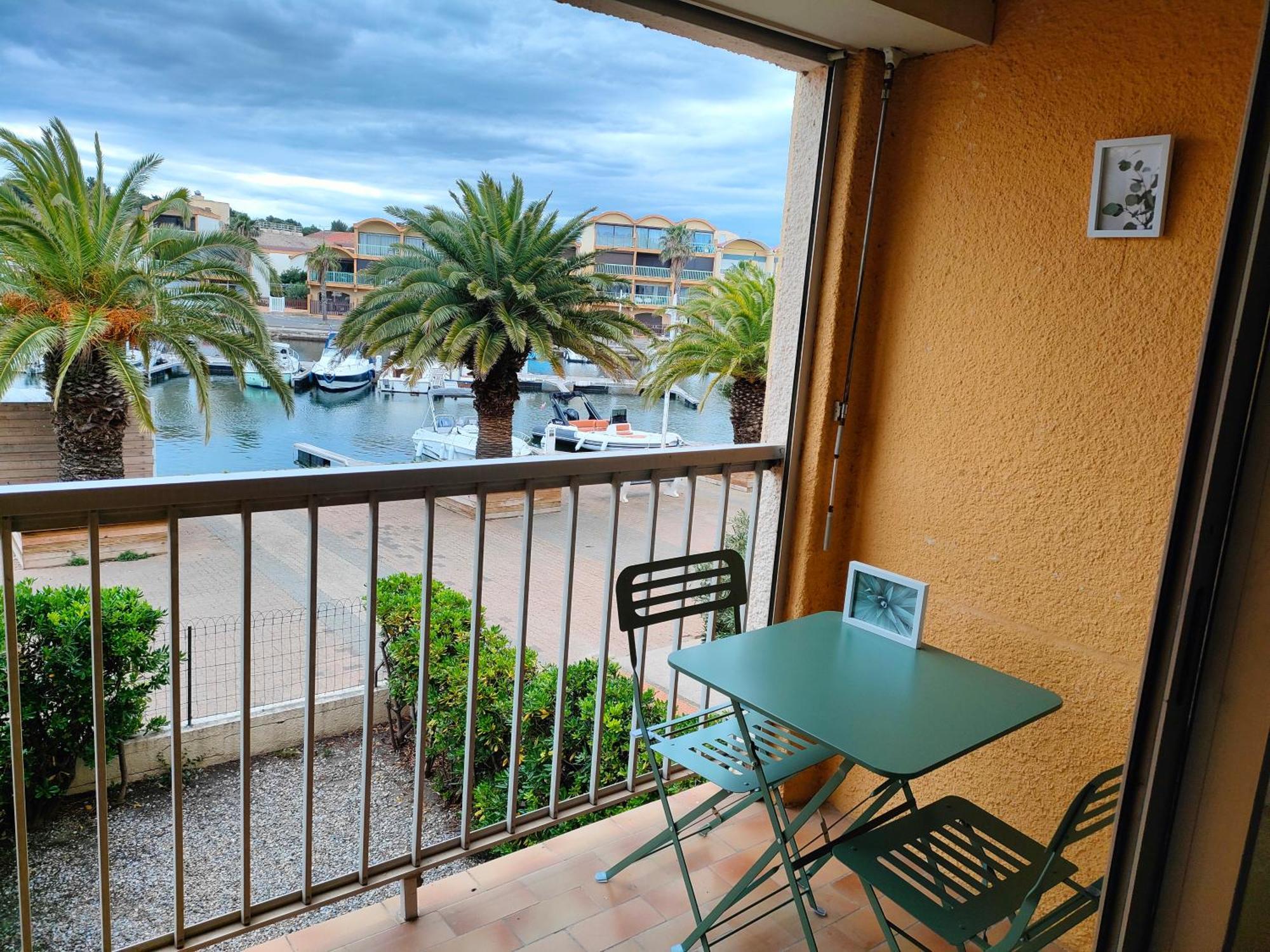 Gruissan, Studio Cabine, Au Calme Vue Degagee Sur Marina Luaran gambar